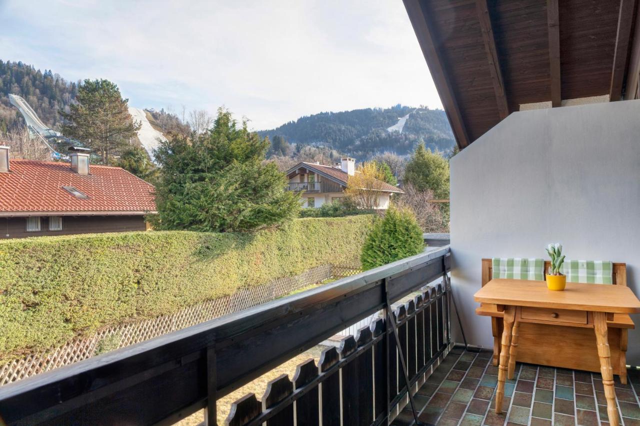 Ruhige Ferienwohnungen In Partenkirchen 1 Гарміш-Партенкірхен Екстер'єр фото